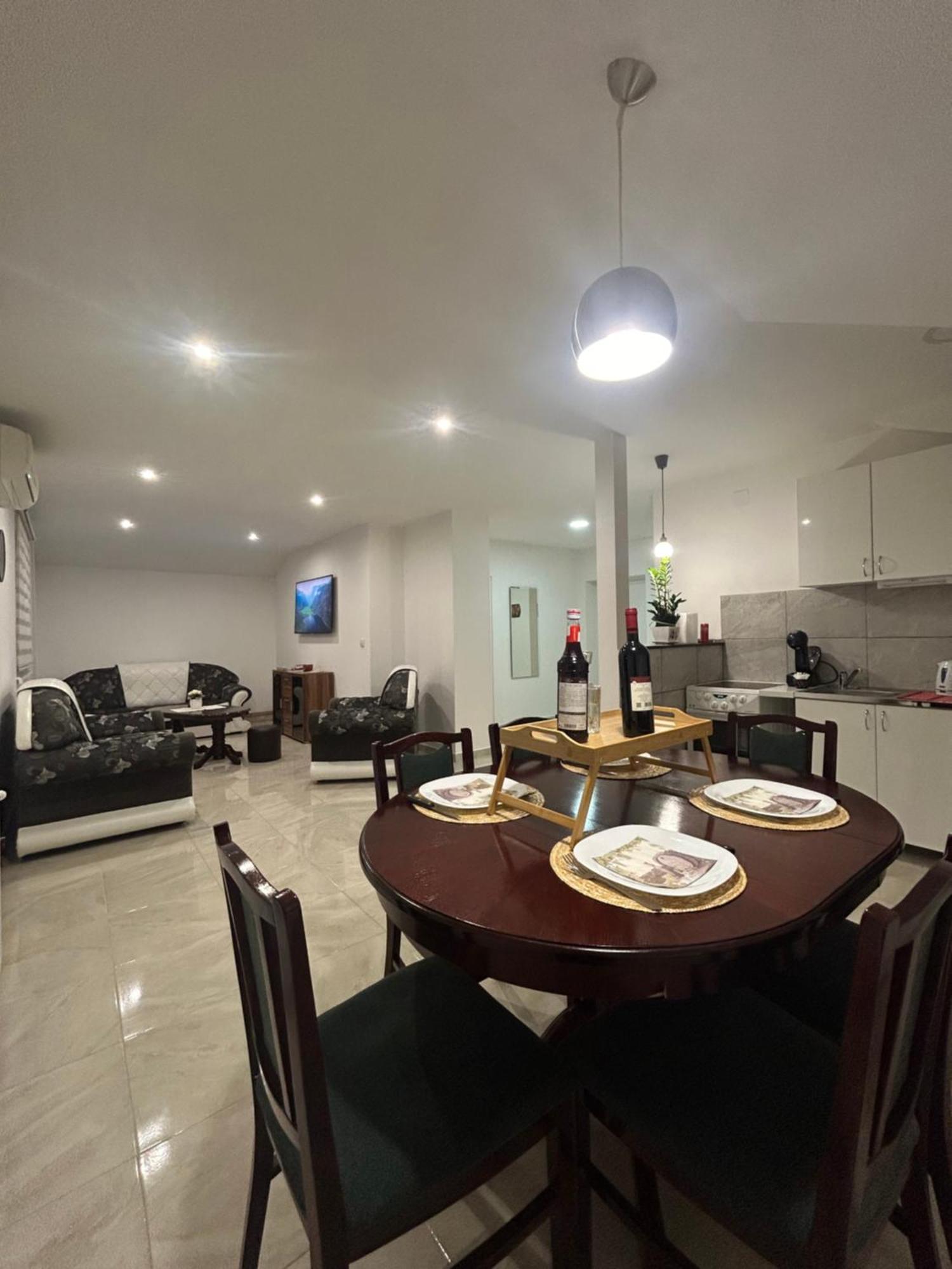 Apartman Diamond Lux Surčin 外观 照片
