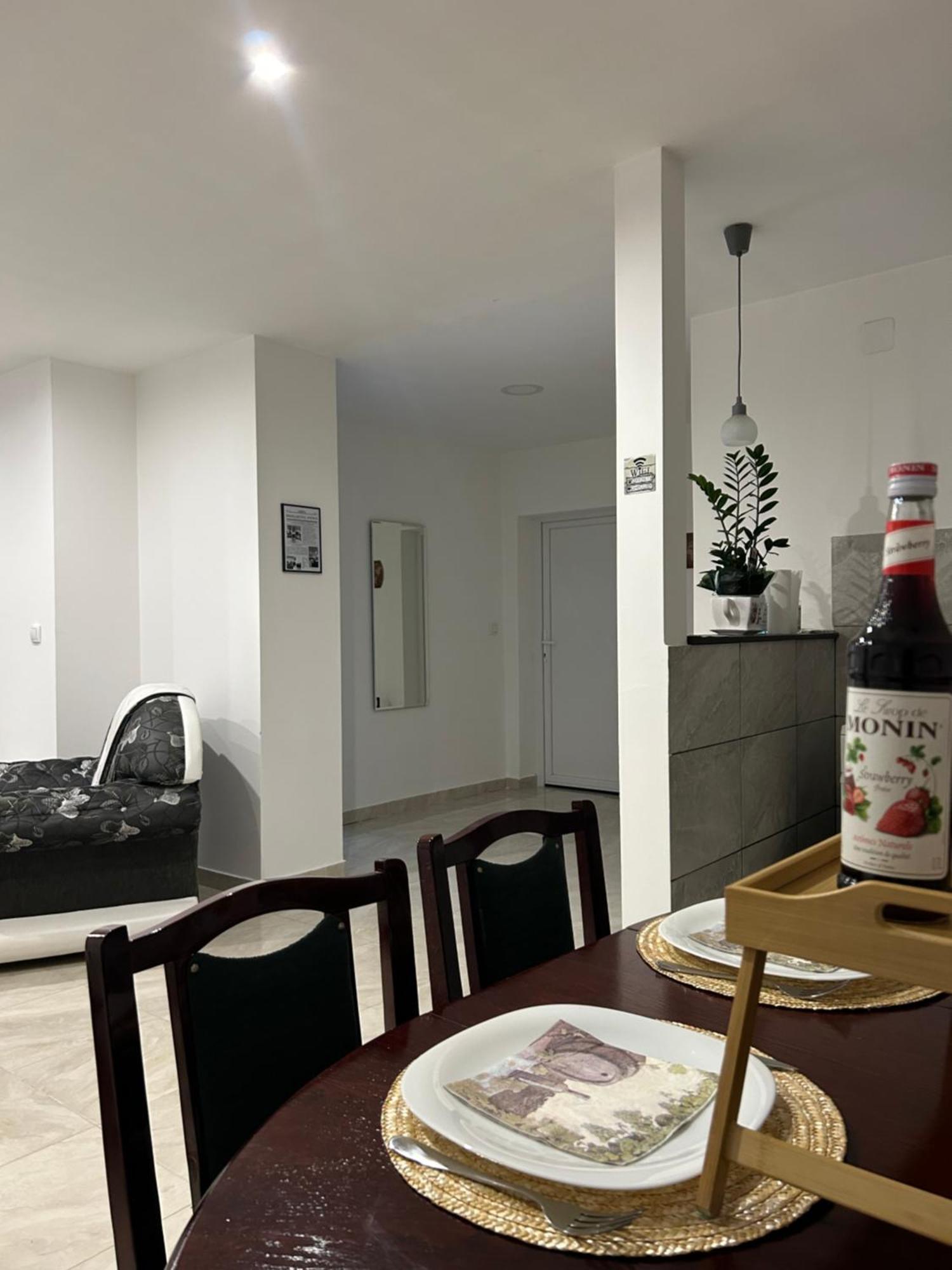 Apartman Diamond Lux Surčin 外观 照片