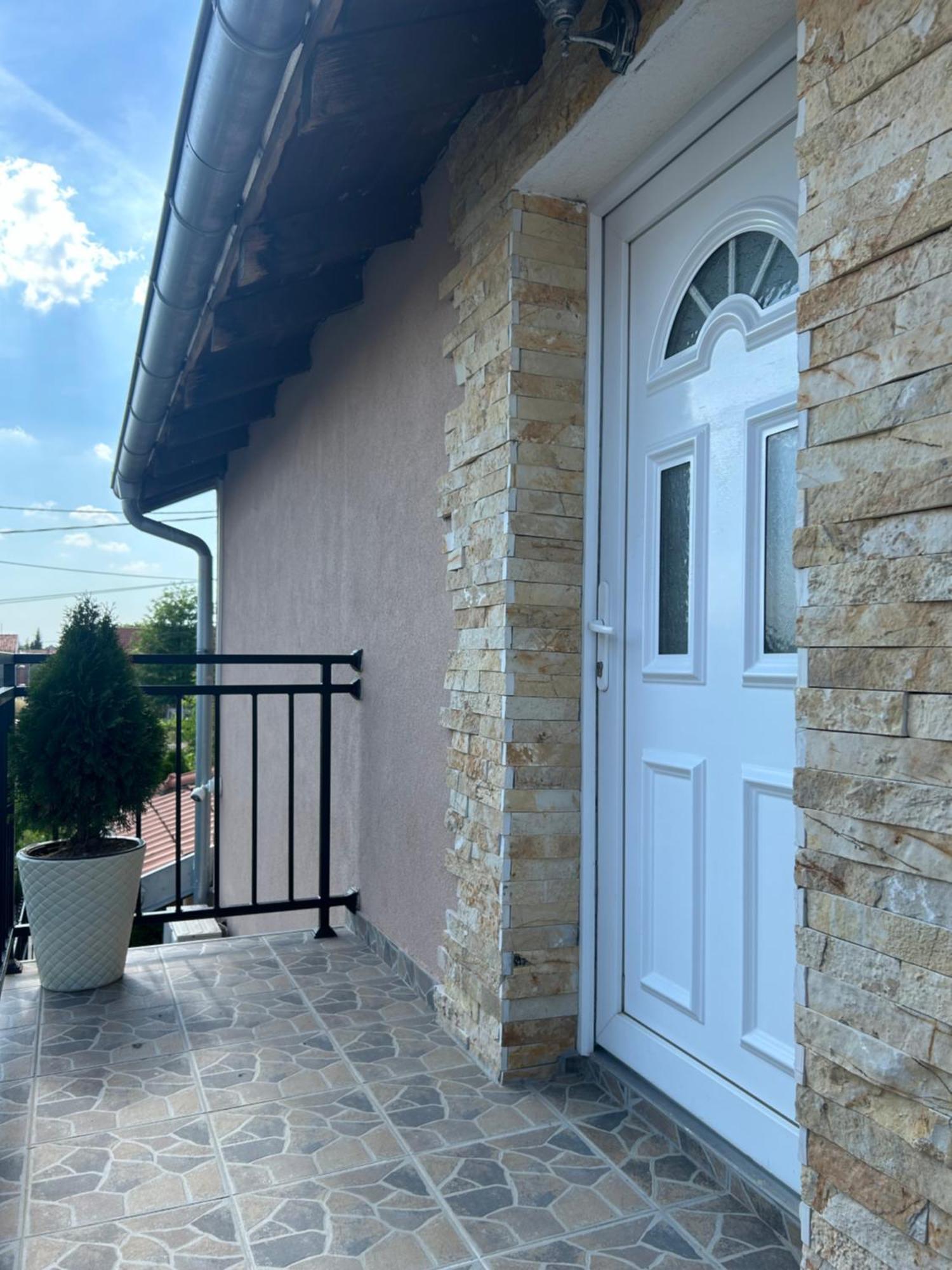 Apartman Diamond Lux Surčin 外观 照片